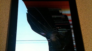 Sliding BMW Z4 Seat Kills Apple iPad